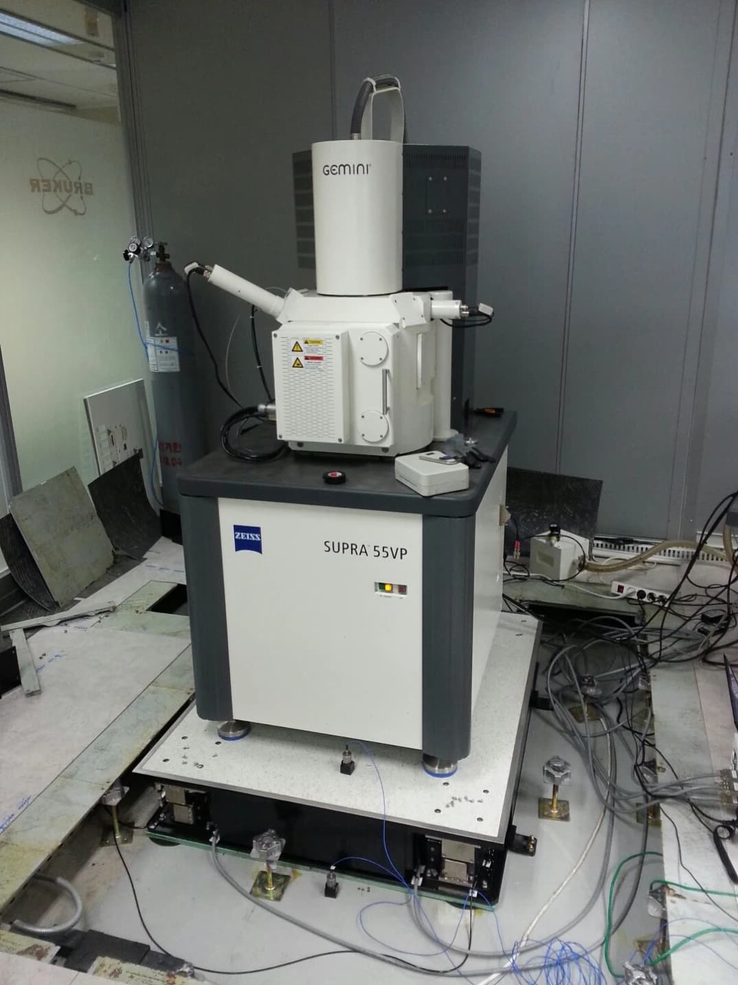 Bruker BioScience demo room — M-1000 P2 vibration environment measurement — 2014-06-18