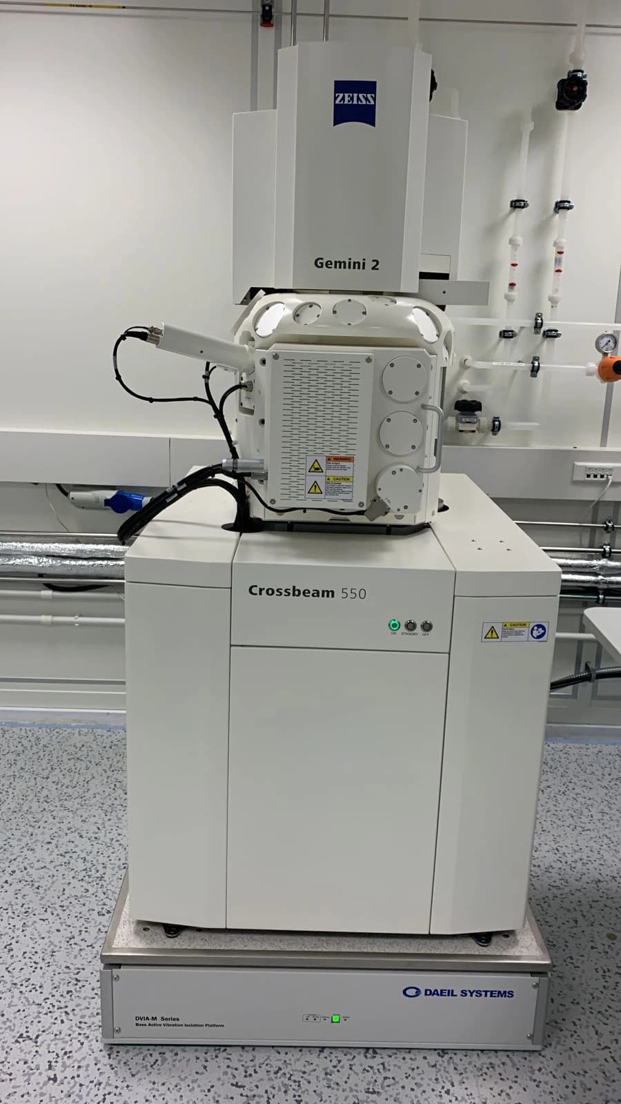 Bauman Moscow State Technical University ZEISS Crossbeam 550 DVIA-MB1000 Installation Report — 2022.11.16