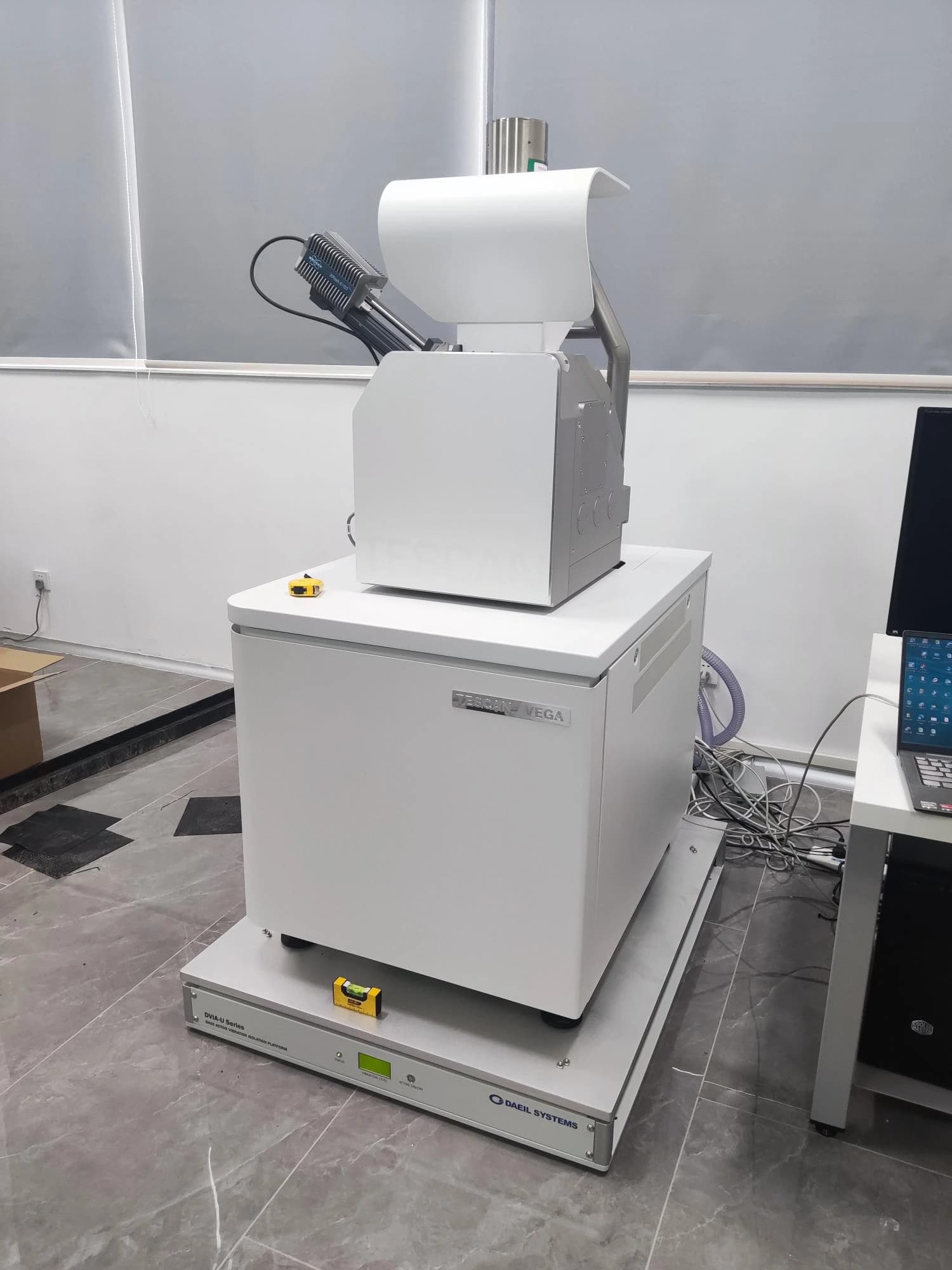 BGRIMM TECHNOLOGY GROUP TESCAN VEGA GMS DVIA-UB700 (230202R1) Installation Report