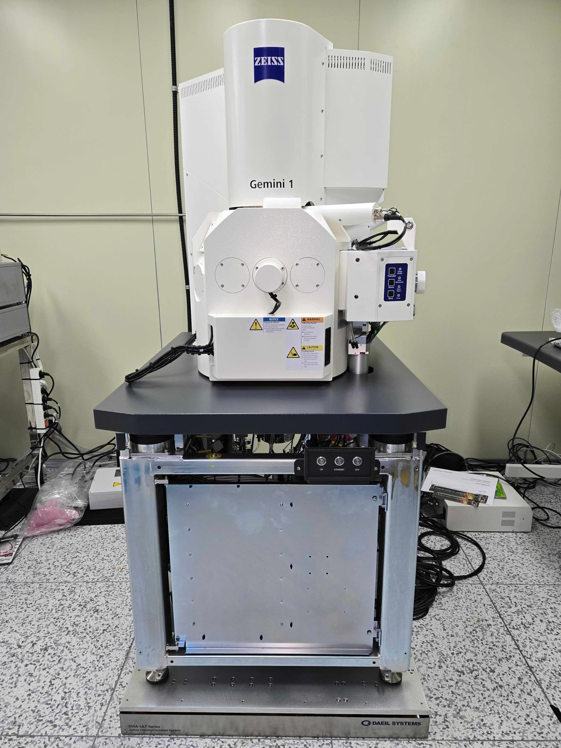 FS2 Wadebro Cleanroom ZEISS Sigma 360 DVIA-ULF1000 Installation Report