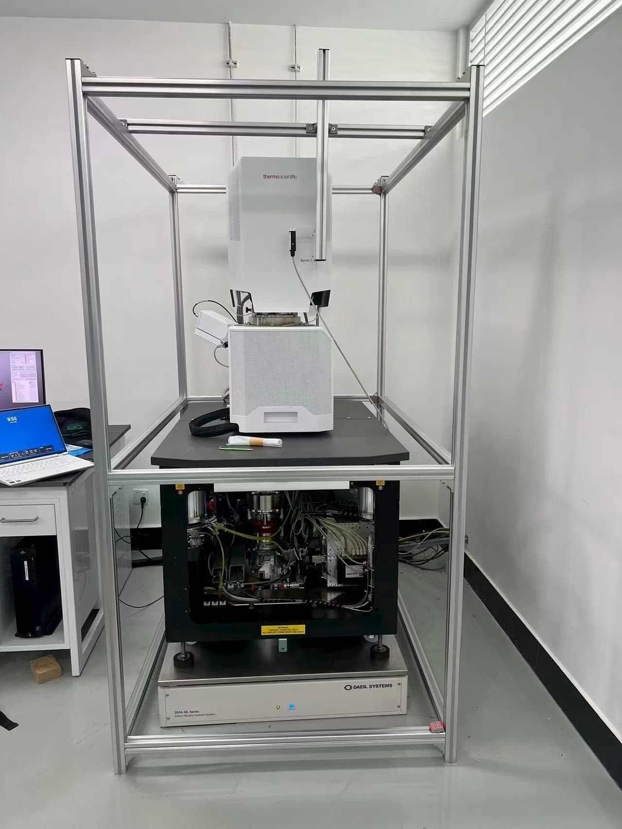 China Color Innovation Institute Thermo Fisher Scientific Apreo 2S SEM DVIA-ML1000 Installation Report