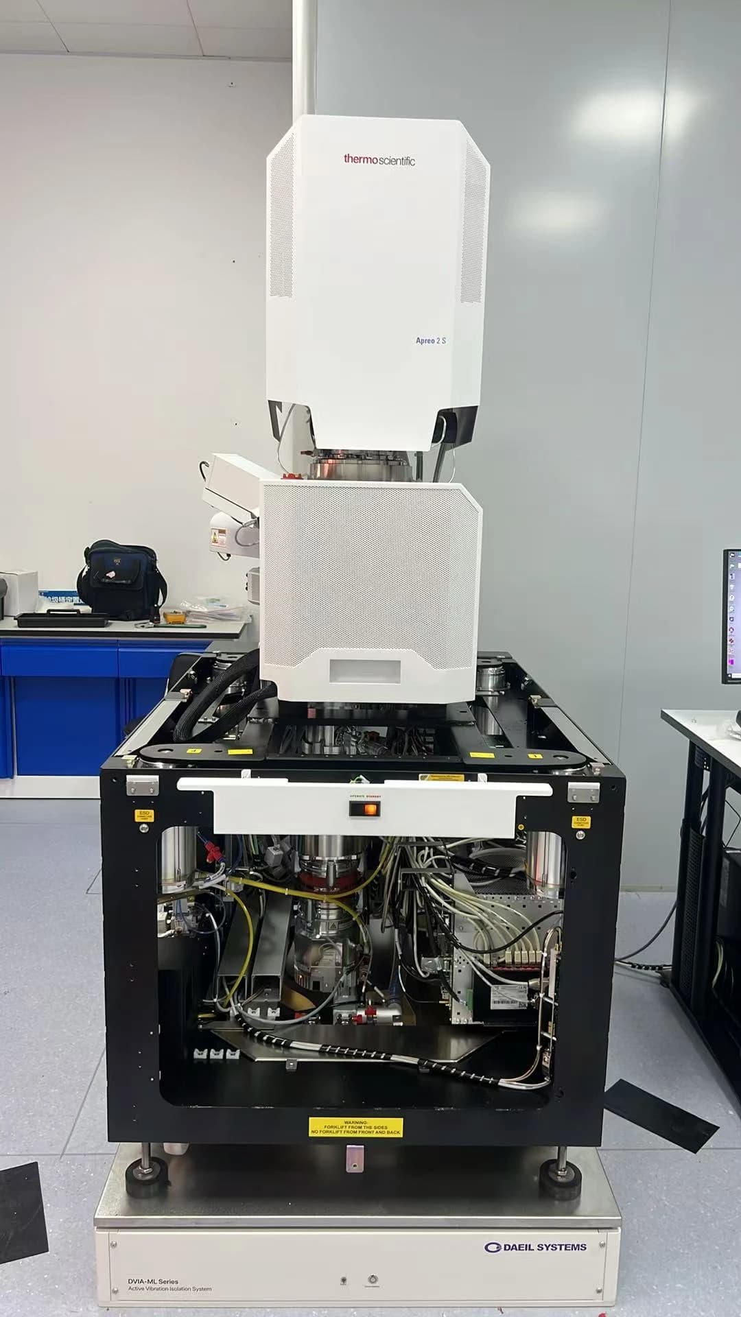 Thermo Fisher Scientific Apreo 2S SEM DVIA-ML1000 Installation Report