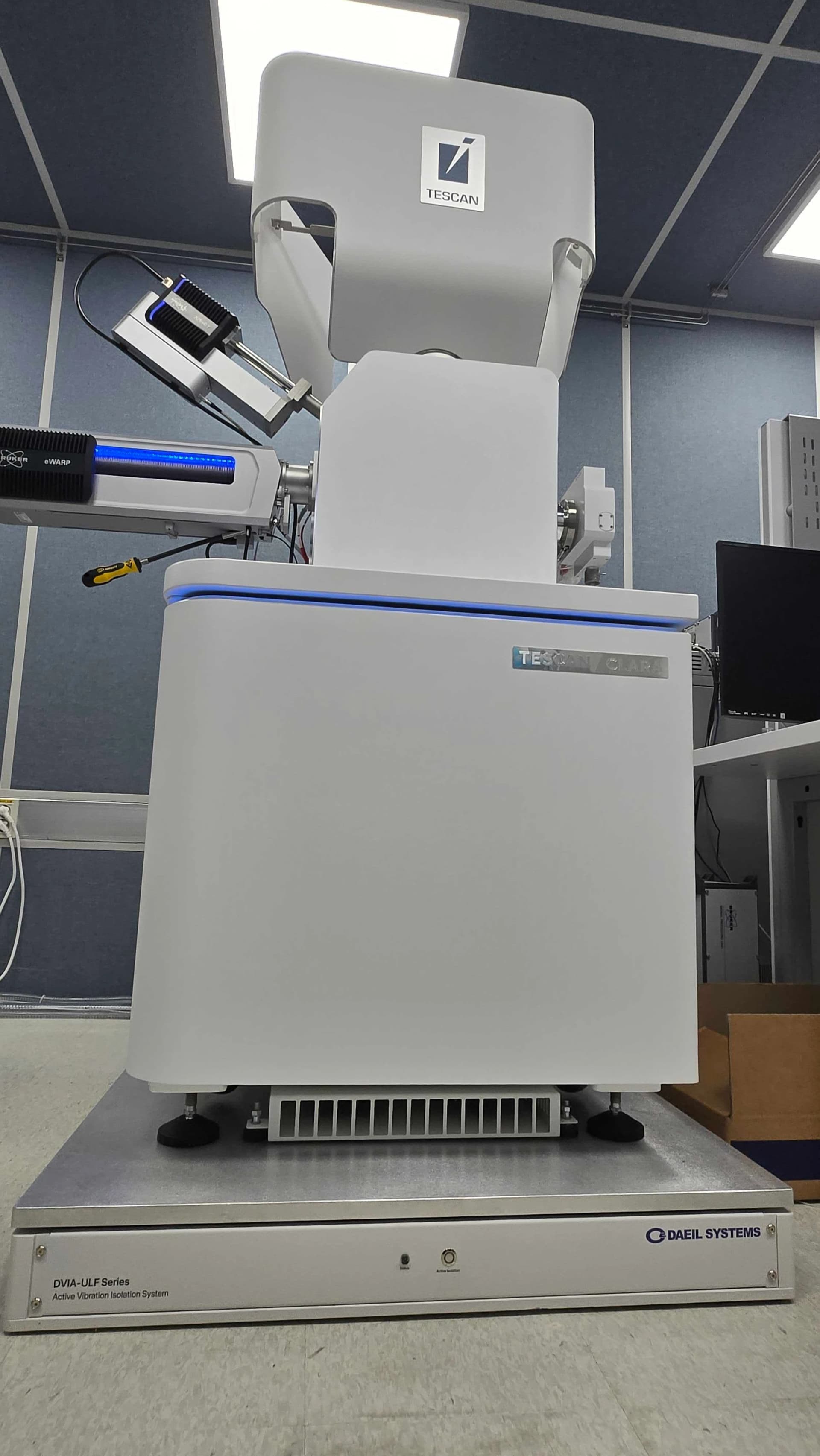 Korea Institute of Science and Technology (KIST) TESCAN Clara FE-SEM DVIA-ULFB700 Installation Report — 2026.04.29