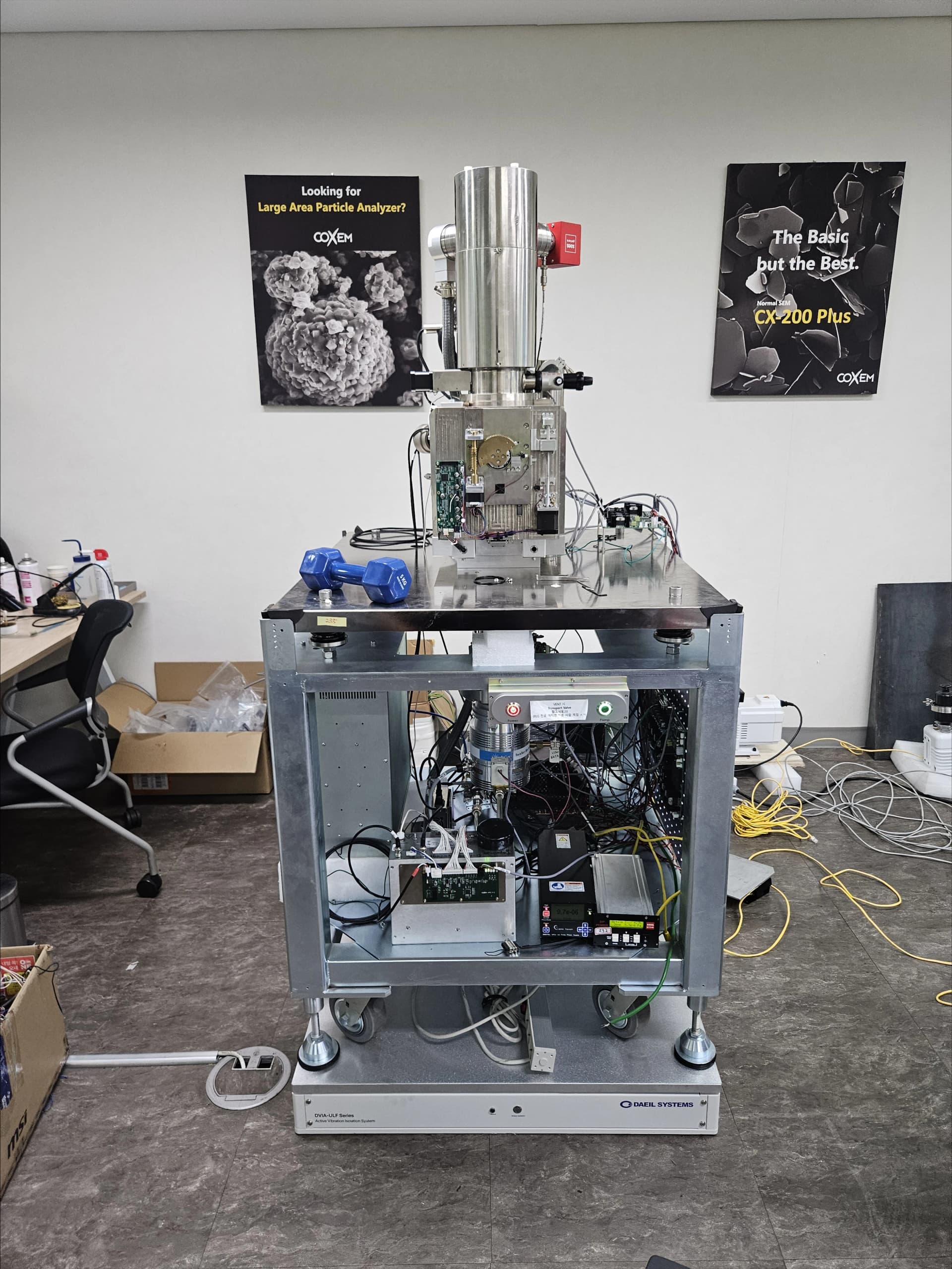 Coxem Schottky Field Emission SEM DVIA-ULFB700 Installation Report